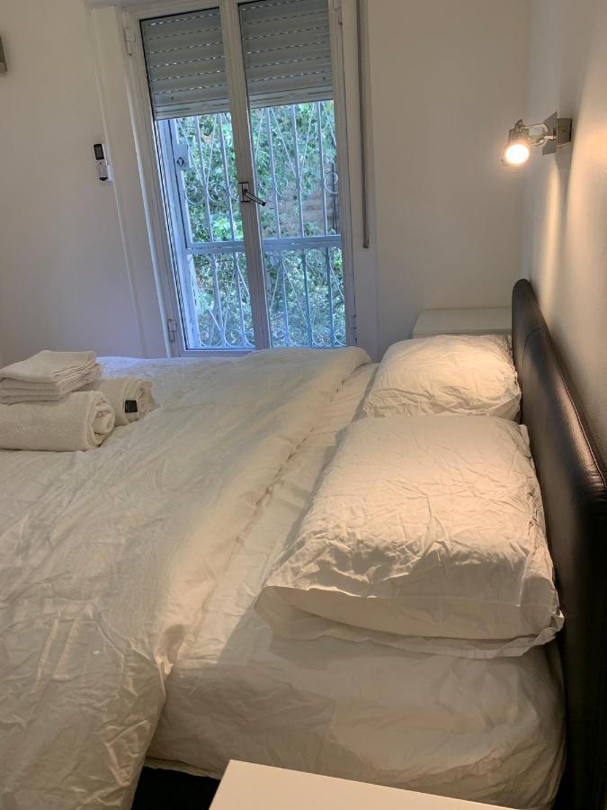 Eyni Lovely Boutique Apartment 예루살렘 외부 사진